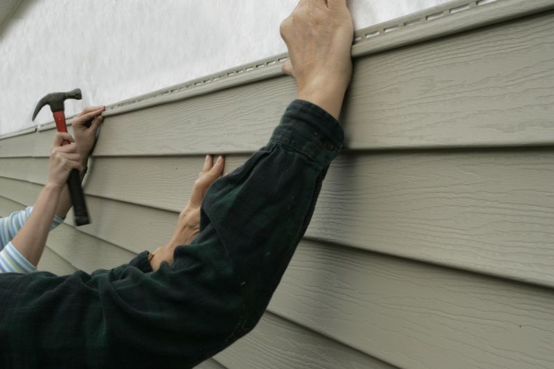 Installing New Vinyl Siding